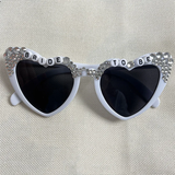 Lianfudai Remotenasa Luxury Pearl Heart Letter Bride To Be Wedding Sunglasses Single Piece Party Sun Glasses Plastic Lenses Plastic Frame Glasses