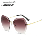 Lianfudai   New Large Frame Women's Sunglasses Trendy Rimless Ocean Color Lens Sun Glasses Street Snap Eyewear Wholesale Glasses