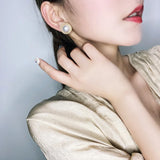 Lianfudai Korean Design Elegant Simulated Pearl Big Round Clip on Earrings Non Pierced Baroque Pearl Ear Clips for Women Jewelry Wholesale