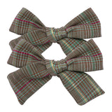 Lianfudai 2 PCS 4 inches Plaid Festive Accessories Tartan Bow Hair Clips Scottish Bow Barrettes for Kids Baby Girls