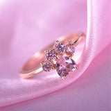 Lianfudai Cute Cartoon Cat's Paw Crystal Engagement Design Hot Sale Rings For Women Pink Zircon Cubic Elegant Rings Female Wedding Jewelry