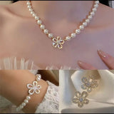 Lianfudai Elegant Fashion Flower Pearl Jewelry Set for Women Necklace Bracelet Earring Set Collarbone Chain Luxury Wedding Jewelry Gift
