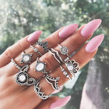 Lianfudai Fashion Cutout Moon Snake Vintage Turquoise Charm Ring New Jewelry for Party Trendy Flower Crystal Geometric Set Rings for Women