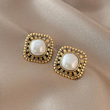 Lianfudai New fashion fresh fine Rhinestone Stud Earrings Women earrings Korean elegant sweet temperament lovely Stud earrings Jewelry