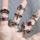 Lianfudai Irregular Red Crystal Glass Heart Aesthetic Rings for Women Y2K Gothic Animal Spider Ring Creative Grunge Jewelry Accessories