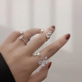 Lianfudai New Trendy Crystal Pearl Ring Butterfly Opening Rings Girls Fashion Shiny Zircon Jewelry Female Wedding Jewelry Gifts