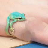 Lianfudai Mini Green Tree Frog Ring Frog Open Rings for Women Men Metal Cute Animal Adjustable Finger Ring Jewelry Birthday Party Gift New