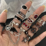 Lianfudai Gothic Fashion Rings For Women Girls Crystal Black Spider Open Ring Hip Hop Punk Irregular Animal Finger Jewelry Halloween Gift