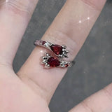 Lianfudai Irregular Red Crystal Glass Heart Aesthetic Rings for Women Y2K Gothic Animal Spider Ring Creative Grunge Jewelry Accessories