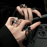 Lianfudai Gothic Punk Style Simulation Animal Spider Finger Rings For Women Men Adjustable Ring Funny Accessories Gift