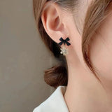 Lianfudai New Red Bow Knot Snowflakes Drop Earring for Women Christmas Santa Claus Snowman Earrings Girls Xmas Jewelry Gifts