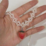 Lianfudai Vintage Aesthetic Cute Strawberry Pendant Handwoven Pearl Flower Choker Necklace Women's Holiday Party Jewelry Y2K Accessories