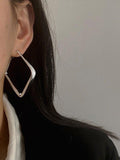 Lianfudai 2024 New Simple Chic Geometric Earrings