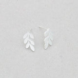 Lianfudai western jewelry for women Cute Stainless Steel Laurel Leaf Stud Earrings Rose Gold Jewelry Minimalist Tree Leaves Earrings For Women Fashion Brincos