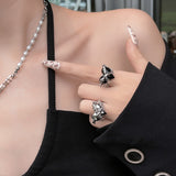 Lianfudai  Bohemia Silver Color Black Resin Heart Shape Kunckle Midi Ring for Women Acrylic Geometric Rings Female Finger Jewelry