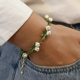 Lianfudai Personality White Floral Leaf Bracelets Trendy Alloy Enamel Lily Valley Charm Chain Bangle Bracelets for Women Female