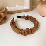 Lianfudai New Trendy Vintage Brown Leather Pleated Headband Smooth Irregular Geometric Folds Hairpin for Women Party Accessories