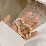 Lianfudai Korean Retro Imitated Pearl Round Beaded Daisy Bracelet Irregular Geometric Flower Bracelet for Women Party Accessories