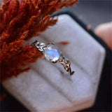 Lianfudai Romantic Lovely Female Temperament Sense Metal Ring Bohemian Vine Branches And Leaves Inlaid Moonstone Ring Gift Jewelry For Her