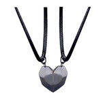 Lianfudai christmas wishlist gifts hot sale new 2Pcs Magnetic Couple Necklace Lovers Heart Pendant Distance Faceted Charm Necklace Women Valentine's Day Gift